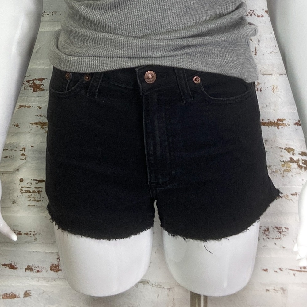A&F High Rise Short Black - Picture 2 of 5